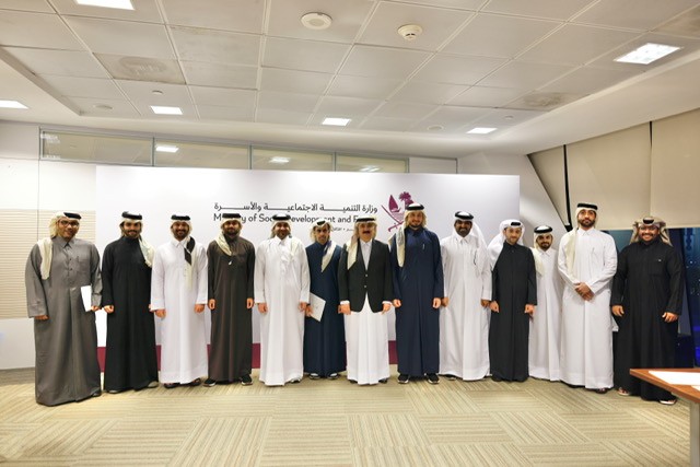 HR Department Organizes Training on VIP Protocol and Escort Skills